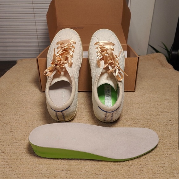 - Rothy’s The Lace Up Sneaker Shoe Size 9.5 - Picture 6 of 8